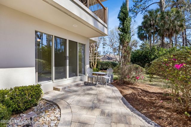 8125 SEVEN MILE Drive, Ponte Vedra Beach, FL 32082