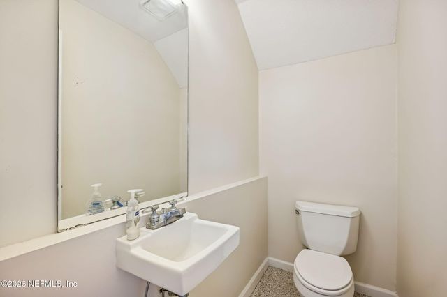 8125 SEVEN MILE Drive, Ponte Vedra Beach, FL 32082