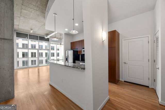 943 Peachtree Street NE 2009, Atlanta, GA 30309