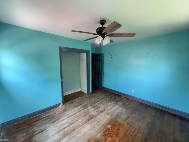 9218 Mason Creek RD, Norfolk, VA 23503