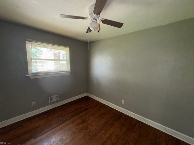 9218 Mason Creek RD, Norfolk, VA 23503