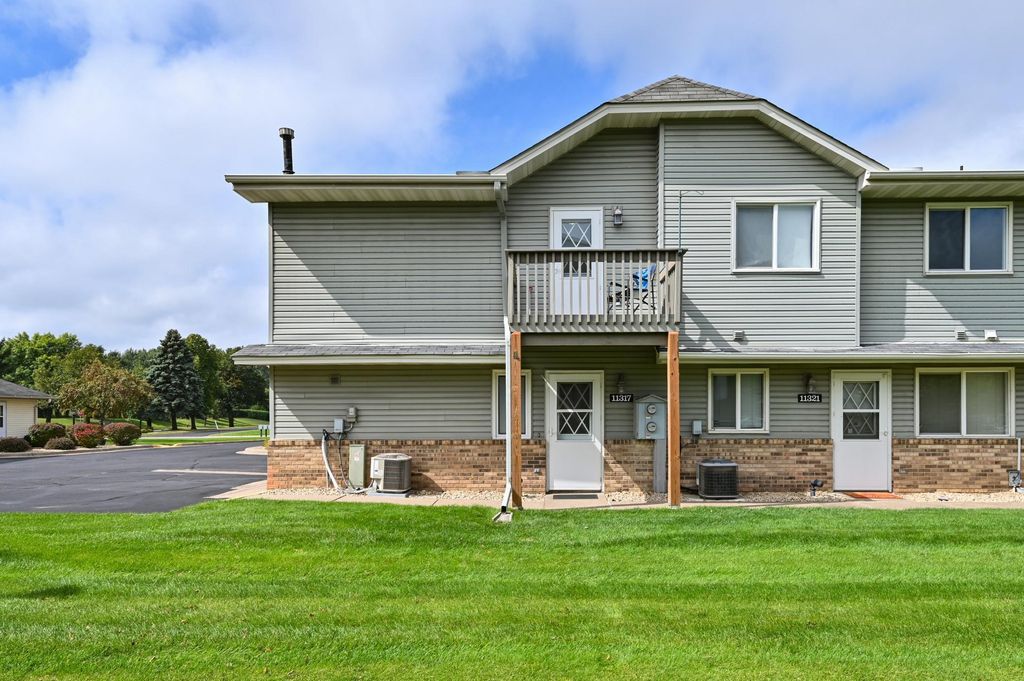 11317 Ibis Street NW, Coon Rapids, MN 55433