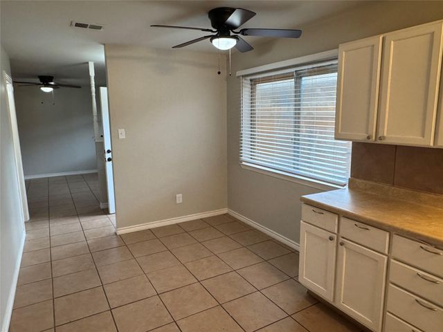 1710 Lawyer Street, College Station, TX 77840