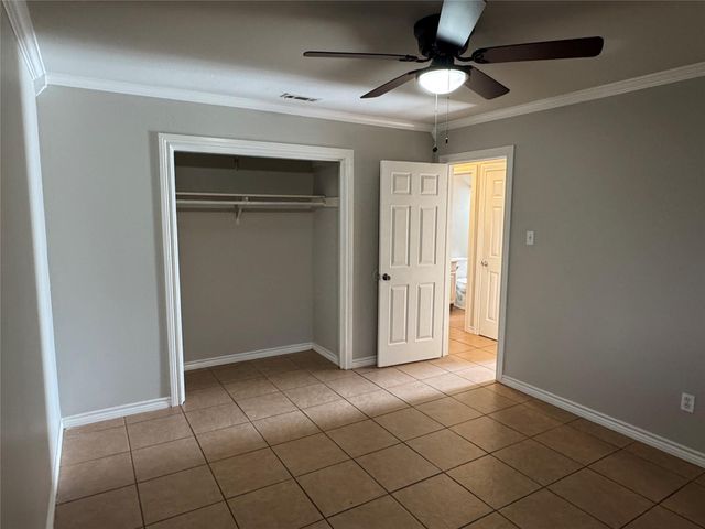 1710 Lawyer Street, College Station, TX 77840