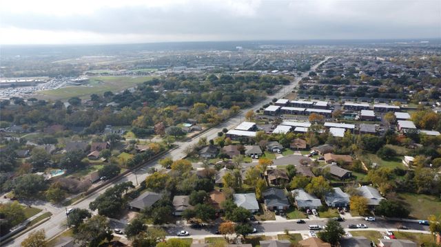 1710 Lawyer Street, College Station, TX 77840