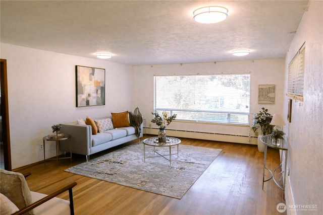 628 E Titus Street, Kent, WA 98030