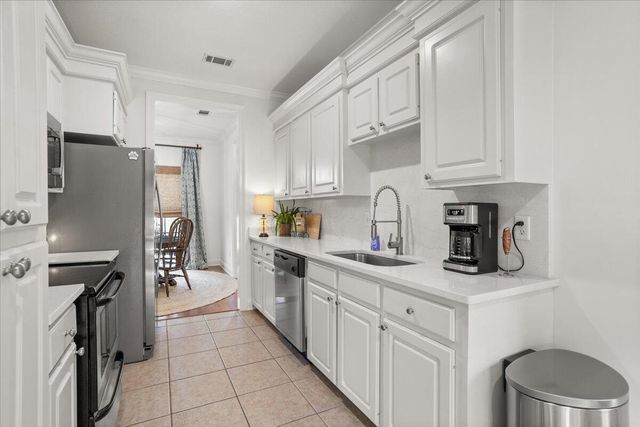 14 E Spanish Oaks, Sumrall, MS 39482