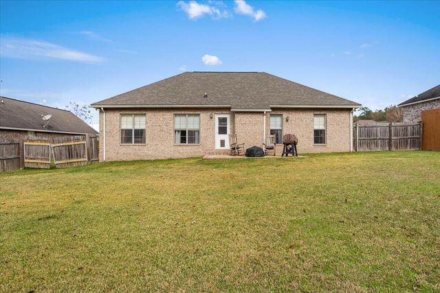 14 E Spanish Oaks, Sumrall, MS 39482