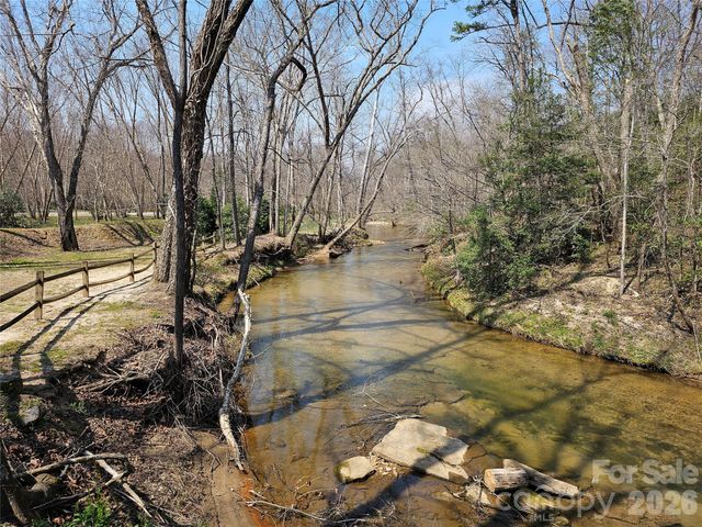 194 Long Ridge Drive, Lake Lure, NC 28746