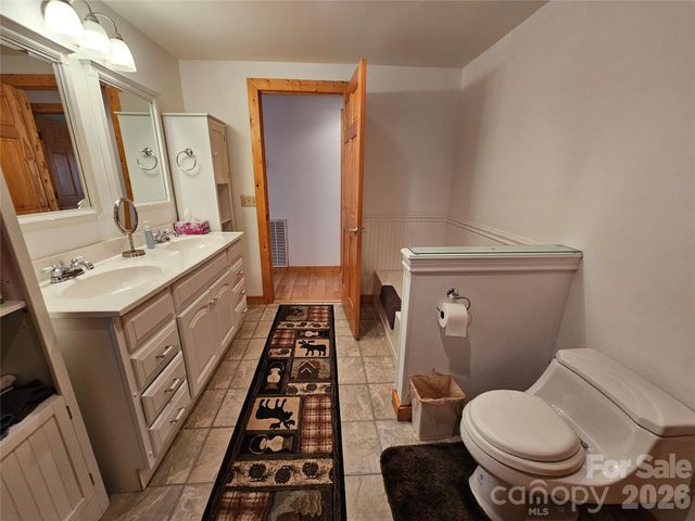 194 Long Ridge Drive, Lake Lure, NC 28746