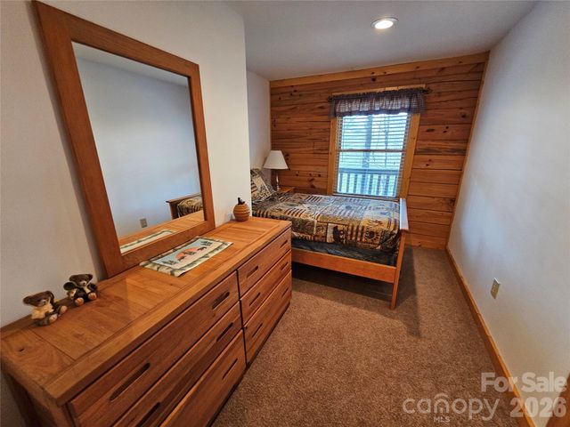 194 Long Ridge Drive, Lake Lure, NC 28746