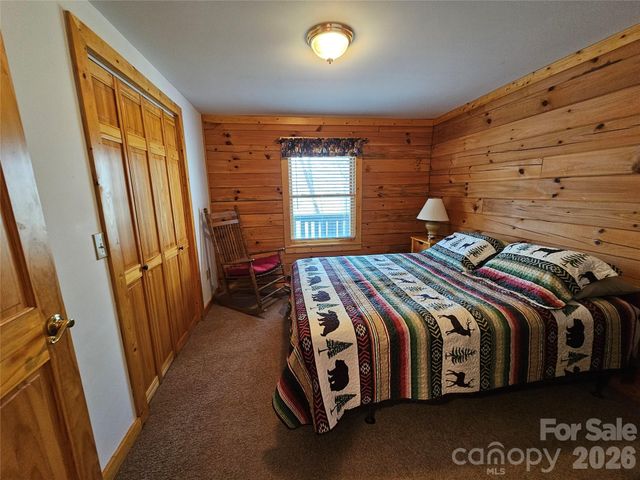 194 Long Ridge Drive, Lake Lure, NC 28746
