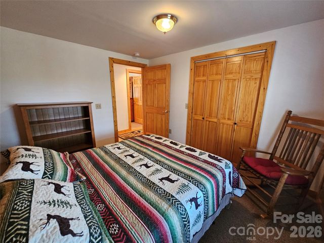 194 Long Ridge Drive, Lake Lure, NC 28746