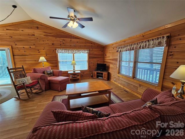194 Long Ridge Drive, Lake Lure, NC 28746