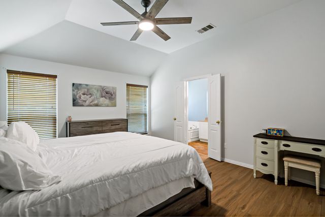 4408 Spanish Oak Circle, Corinth, TX 76208