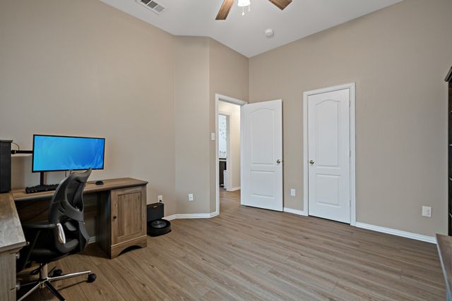 4408 Spanish Oak Circle, Corinth, TX 76208