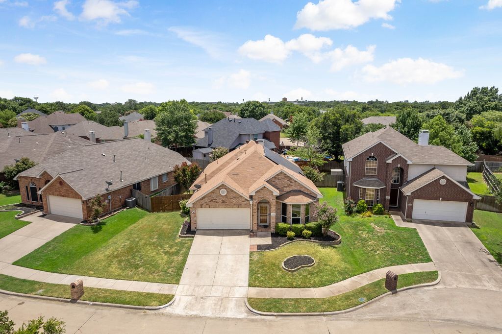 4408 Spanish Oak Circle, Corinth, TX 76208 — photo 2