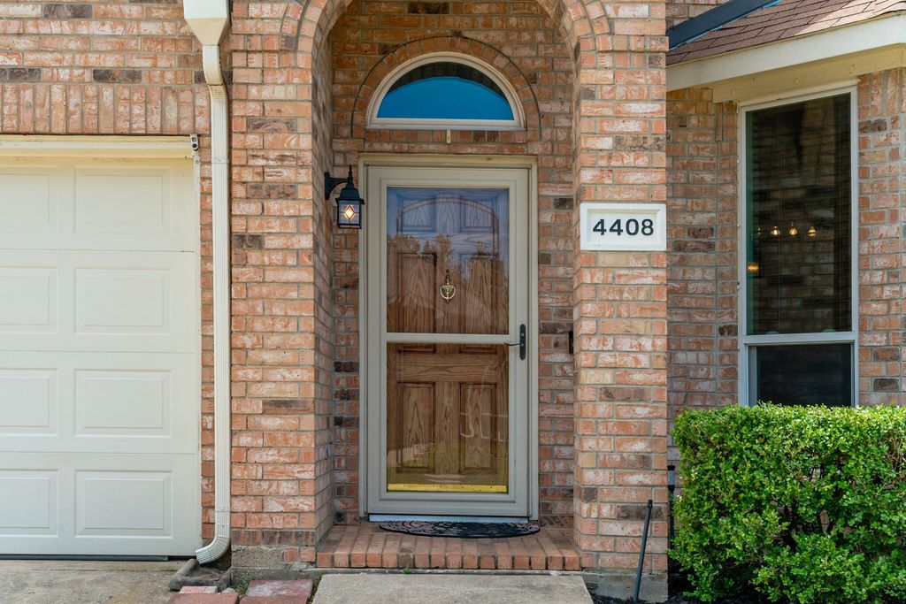 4408 Spanish Oak Circle, Corinth, TX 76208 — photo 4