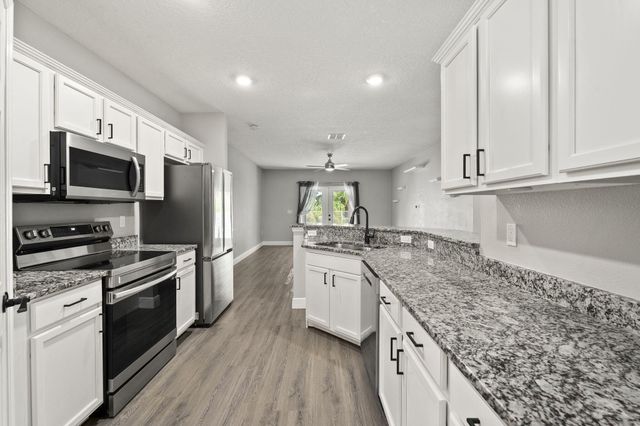 6105 NW Gause Avenue, Port St. Lucie, Port St Lucie, FL 34986