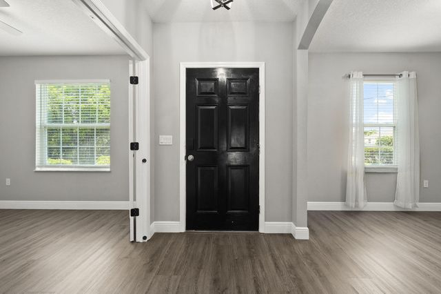 6105 NW Gause Avenue, Port St. Lucie, Port St Lucie, FL 34986