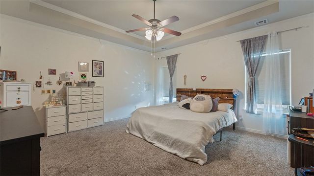 3083 E Royal Drive, Fayetteville, AR 72701