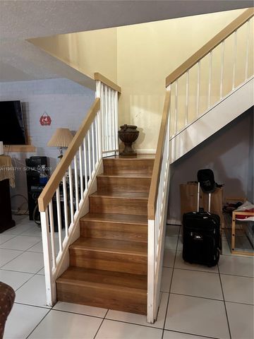 1653 NW 58th Ave 14, Lauderhill, FL 33313