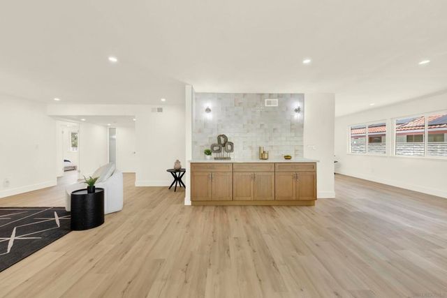 12621 Opimo Dr, San Diego, CA 92128