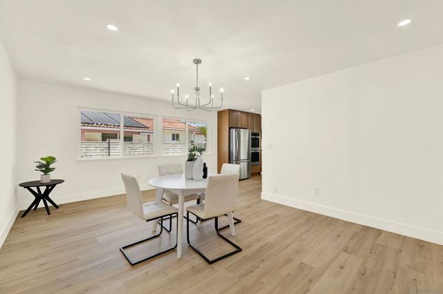 12621 Opimo Dr, San Diego, CA 92128