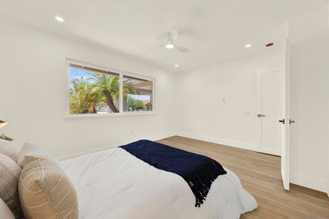 12621 Opimo Dr, San Diego, CA 92128