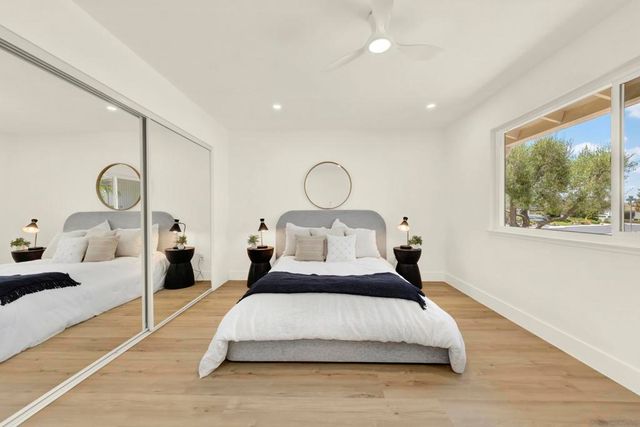 12621 Opimo Dr, San Diego, CA 92128