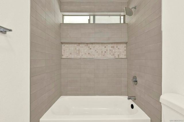 12621 Opimo Dr, San Diego, CA 92128