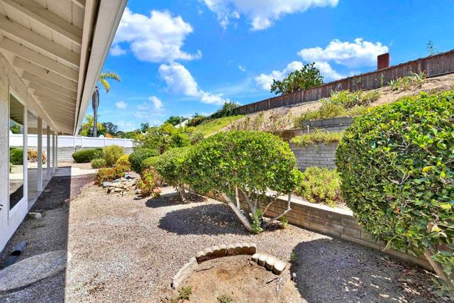 12621 Opimo Dr, San Diego, CA 92128
