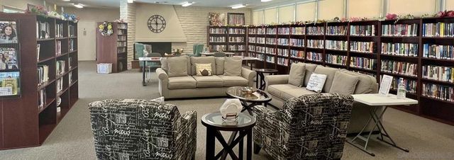 12621 Opimo Dr, San Diego, CA 92128