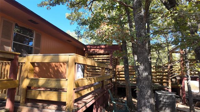 3617 N Hilltop Drive, Sulphur, OK 73086