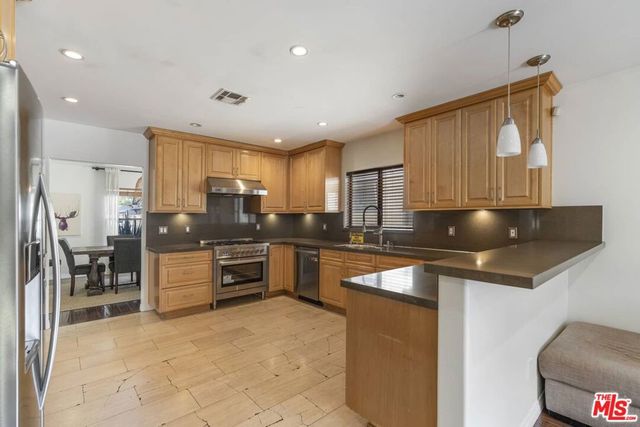 12600 Appleton Way, Los Angeles, CA 90066