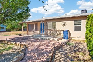 2 Blue Bonnet Drive, Los Lunas, NM 87031