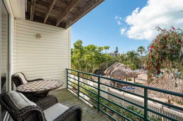 320 ISLAND WAY 103, Clearwater, FL 33767