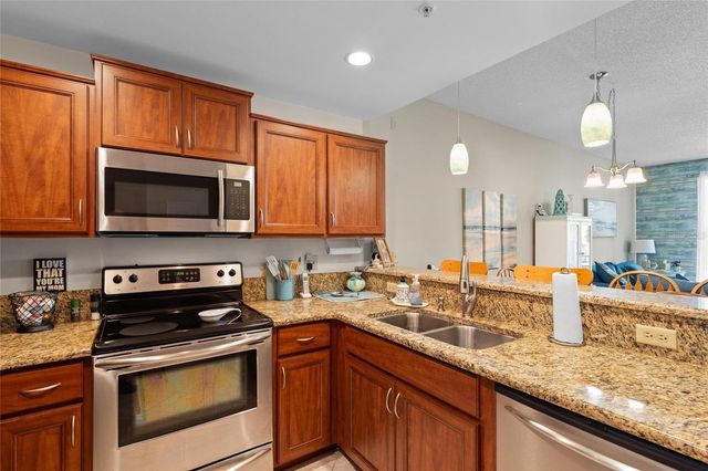 320 ISLAND WAY 103, Clearwater, FL 33767