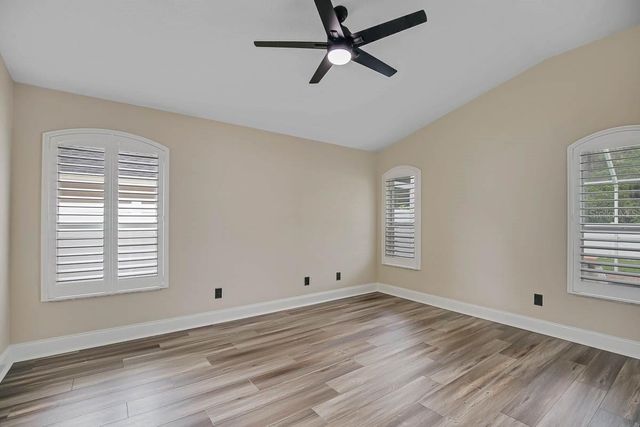 3515 GRAY WHETSTONE STREET, Brandon, FL 33511