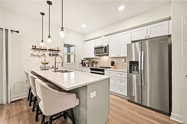 8820 Cortez Street, Overland Park, KS 66212