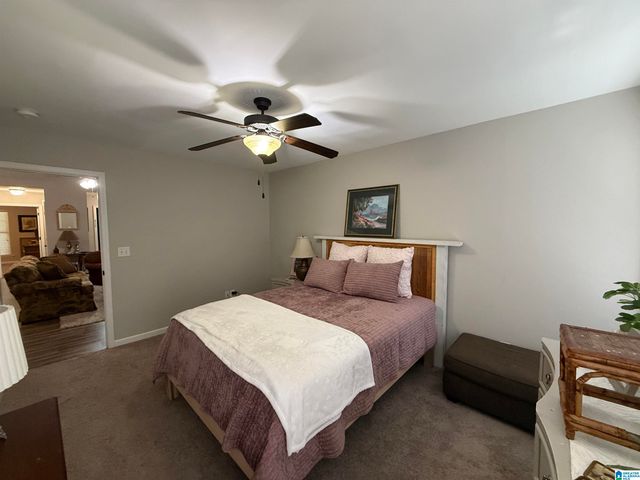 195 APRICOT LANE, Calera, AL 35040