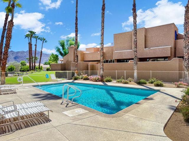 73499 Foxtail Lane, Palm Desert, CA 92260