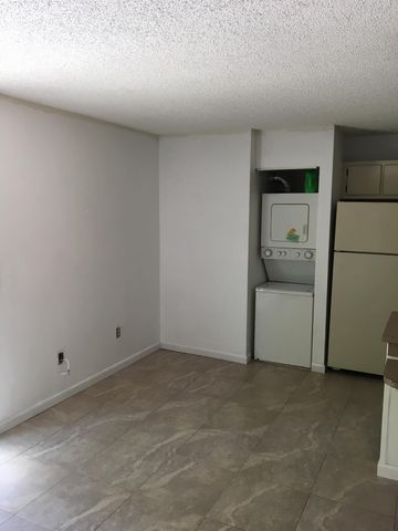 1834 My Pl Lane, West Palm Beach, FL 33417