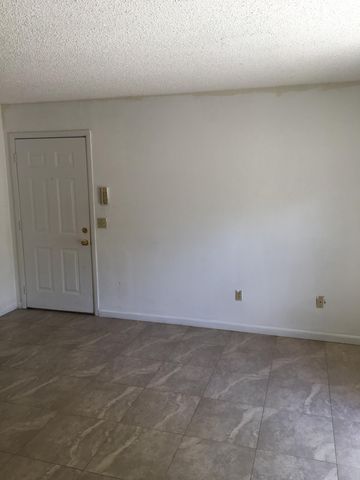 1834 My Pl Lane, West Palm Beach, FL 33417