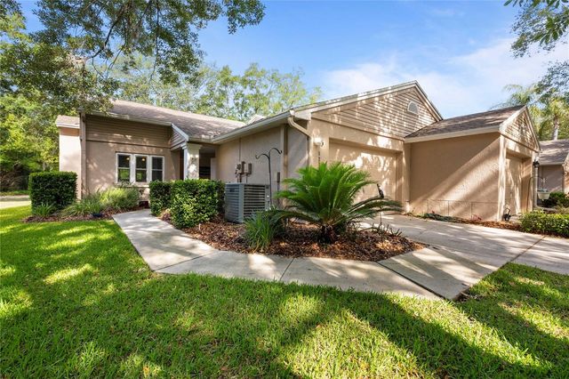 5235 LOCHMEAD TERRACE, Zephyrhills, FL 33541