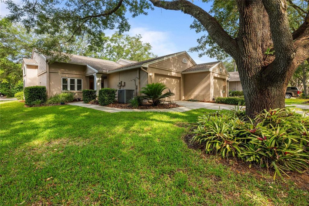 5235 LOCHMEAD TERRACE, Zephyrhills, FL 33541