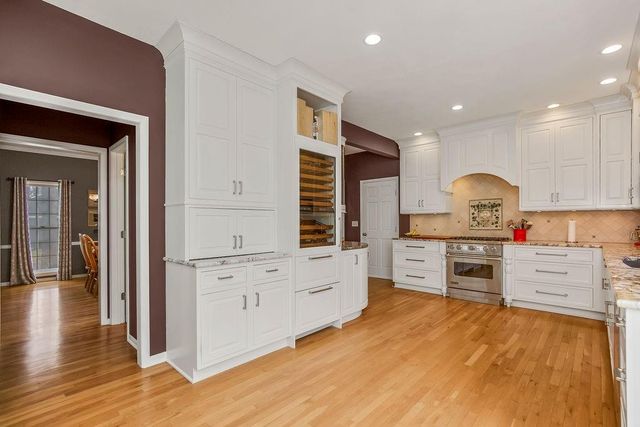 11906 Bluejacket Street, Overland Park, KS 66213