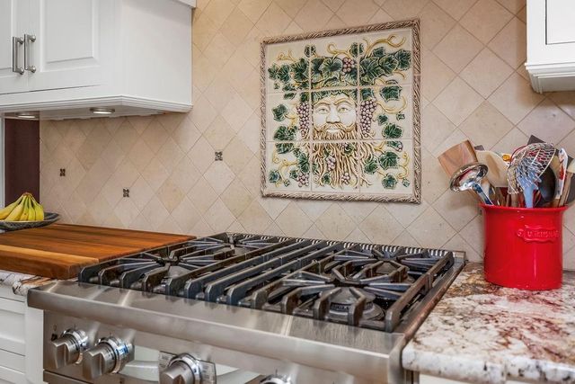 11906 Bluejacket Street, Overland Park, KS 66213