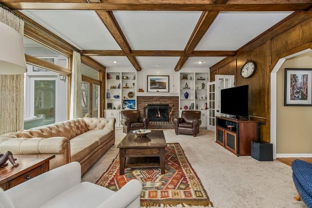 11906 Bluejacket Street, Overland Park, KS 66213