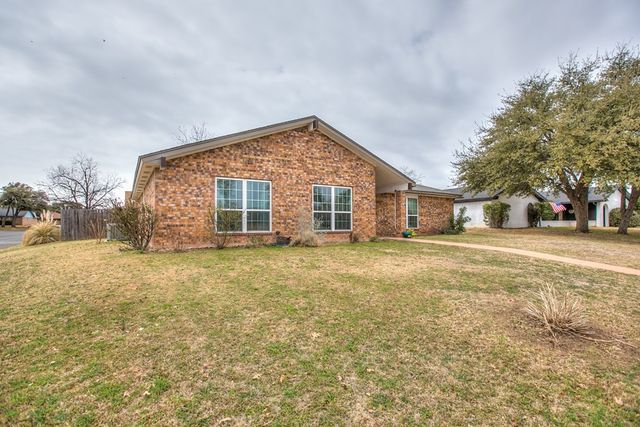 3201 Timber Ridge Drive, San Angelo, TX 76904